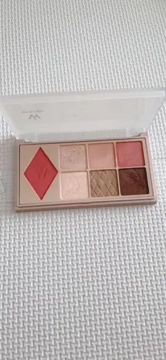 Wonjungyo ウォンジョンヨ　アイシャドウ