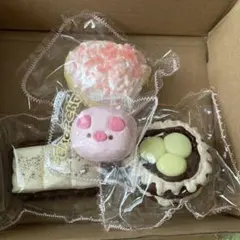 momocoスクイーズ　他　ミニスクイーズプレゼント