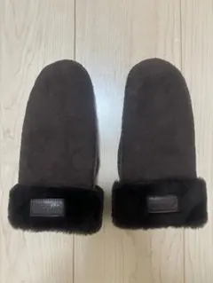 ugg 手袋　オーストラリアで購入 UGG D&K Sheepskin