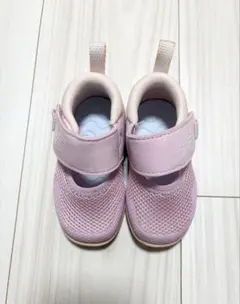 美品　ピンク　ファーストシューズNew Balance 12.0cm