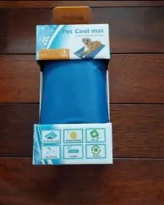 ペットクールマット Cool Mat MD: 30X40cm 犬のサムネイル
