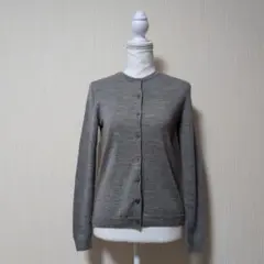 ユニクロ　エクストラファインメリノクルーネックカーディガン（長袖）グレー　M