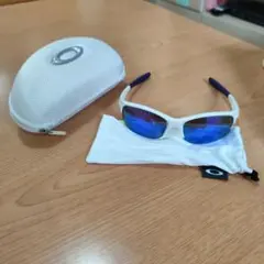 OAKLEY サングラス ホワイト ブルー キッズOJ9008 - メルカリ