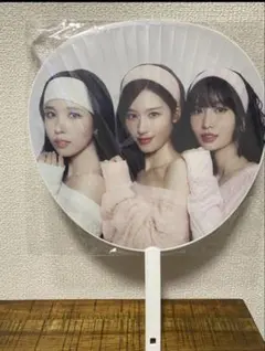 ___はやー様専用__ MISAMO うちわ モモの特典カードつき