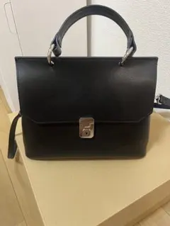 CAMELIA ブラックレザー ショルダーバッグ