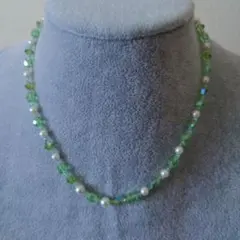 22cmのクリスタルとパールのネックレス。。