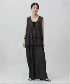 【美品】レプシィム ドッキングオールインワン ブラックデニムのサムネイル