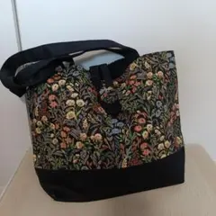 Item thumbnail for item 73b8f6ff-f382-4306-be46-98f55ee1a73e