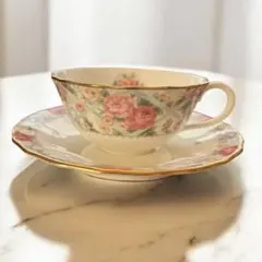 Noritake ボーンチャイナ ティーカップ＆ソーサー 2客