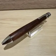 Item thumbnail for item f786dd2b-301e-44fb-9d30-e2c6796e7105