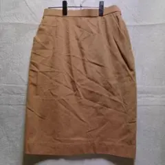 TENOROC ベージュ タイトスカート L ウール80%【タグ付未使用】のサムネイル