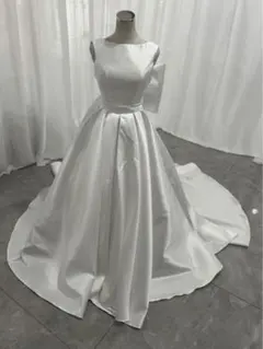 ウェディングドレス ホワイト 高級サテン Aライン