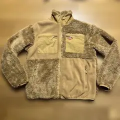 Levi's ベージュ フリースジャケット