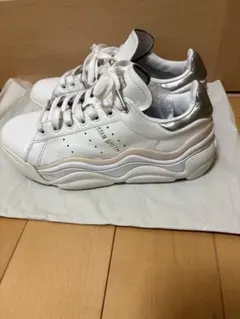 Item thumbnail for item 06e93c96-5899-4675-94b0-6bb26be8c276