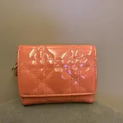 Dior レディディオール ロータスウォレット 3つ折り財布　エナメル ピンク
