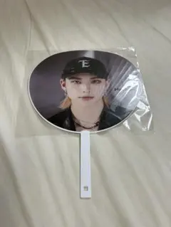 Stray Kids うちわ ヒョンジン