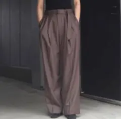 YOKE Belted 2tuck Wide Trouser