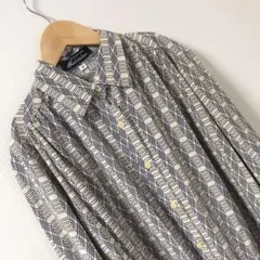 総柄シャツ＊ビンテージ＊幾何学ブラウス＊古着
