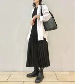 ユニクロ コンビネーションワンピース ブラックLサイズ