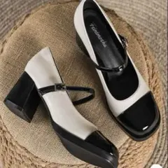 【最終値下げ】レディース PUレザー ハイヒールパンプス ホワイト