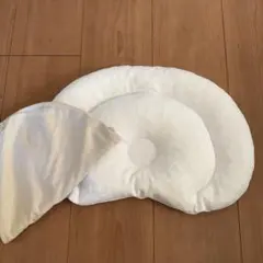 【美品】エスメラルダ　ドーナツ枕　パーソナルムーブ