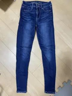 American Eagle スキニーデニム Super Stretchのサムネイル