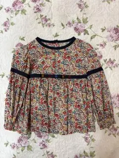 美品】familiarファミリアセーラー柄リボントップス100 - メルカリ