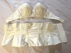 【riho*様専用 ブラのみ】ブライダルインナーセット　D70 SQRE