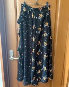 GU ロングスカート 花柄