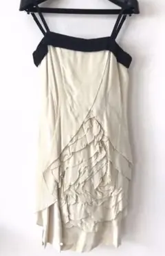 Grace continental 結婚式二次会　シルクパーティードレス