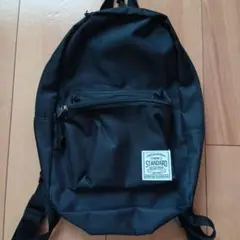 ブラックナイロンバックパック　ミニリュック　キッズリュック　キャンドゥ　黒