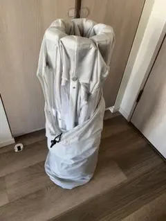 穴がありますので　ジャンクでお安くどうぞ