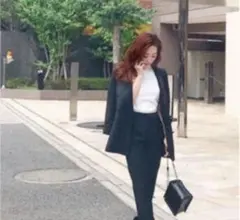 styling/】神崎恵さん着用 ウールセットアップ スーツ - メルカリ