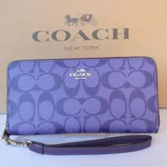 COACHコーチ長財布 プレゼント ロング ジップ ストラップ付き C4452