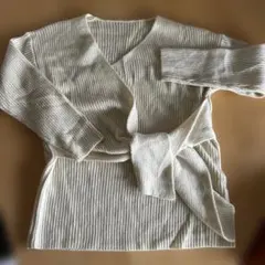 クリーム色 Mサイズ 長袖ニット