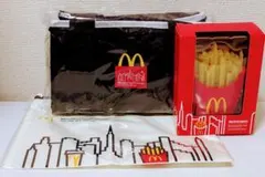 マクドナルド （リュック、ポーチ、ポテトライト）の3点セット