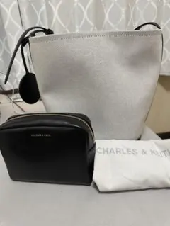 CHARLES & KEITH トートバッグとポーチ