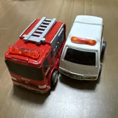 消防車　救急車　ミニカー　プルバックカー　はたらくくるま