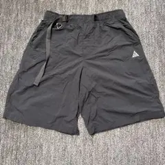 NIKE acg ブラック　ハーフパンツショートパンツナイロンパンツ