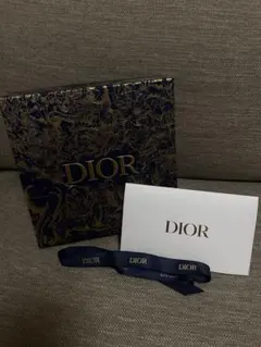 Dior ギフトボックス カード・リボン・包装紙付き クリスマス仕様