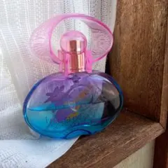 サルヴァトーレフェラガモ インカントシャイン オードトワレ30ml