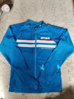 KIKI ラッシュガード 水色