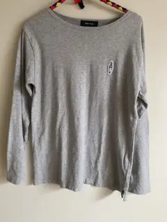 Mélan Cleuge グレー 長袖Tシャツ