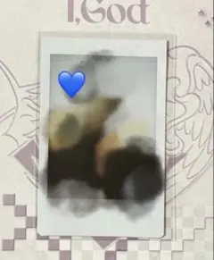 在庫ラスト XLOV I ONE ヒョン 直筆サインポラロイド 眼鏡着用 在庫ラスト XLOV I ONE ヒョン 直筆サインポラロイド 眼鏡着用 - メルカリ