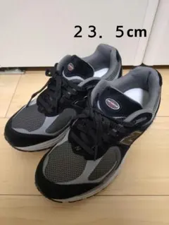 New Balance（ニューバランス）U2002RCブラックモデル23.5cm