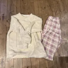 フリースパジャマセット ホワイト チェック柄　140