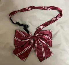 赤と白のストライプ リボン