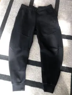 NIKE ナイキ　テックフリースジョガーパンツ