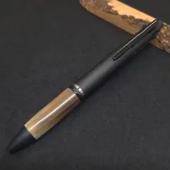 Item thumbnail for item a9cfd9c9-4891-447a-8e3a-119c127f7cb8