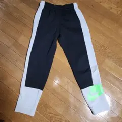 NIKE　ジョガーパンツ